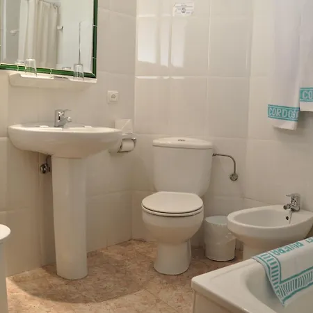 Riviera 2* קורדובה