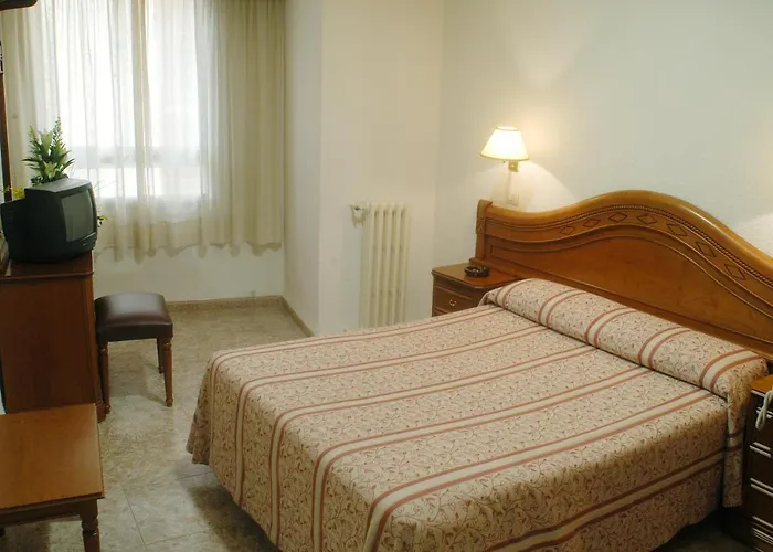 Riviera Szálloda 2*